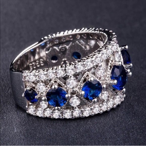 🦋 Blue Oval Cut & White Sapphires Oval Cut .925 - Picture 2 of 4